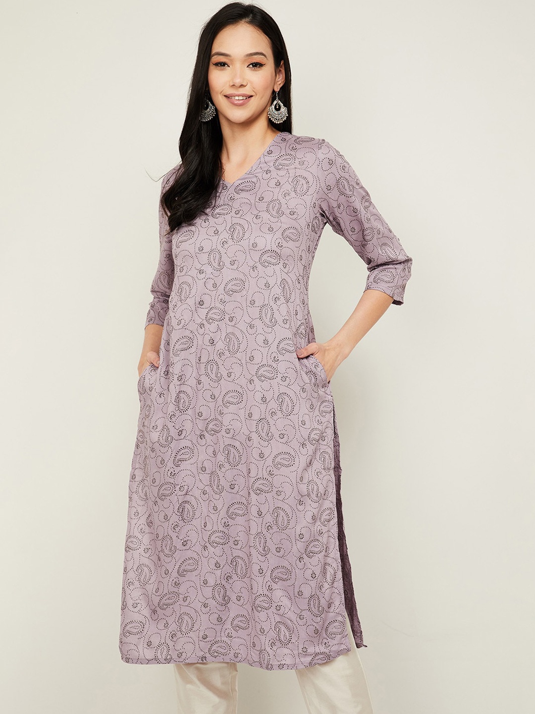 

Melange by Lifestyle Women Purple Paisley Embellished Kurta
