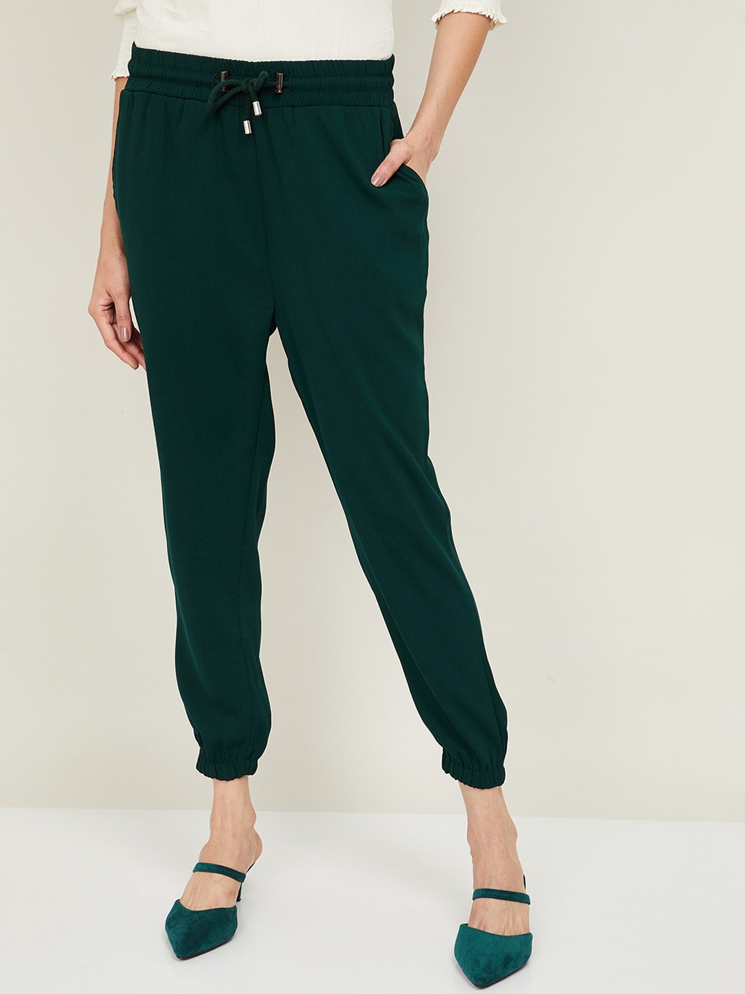 

Bossini Women Green Joggers Trousers