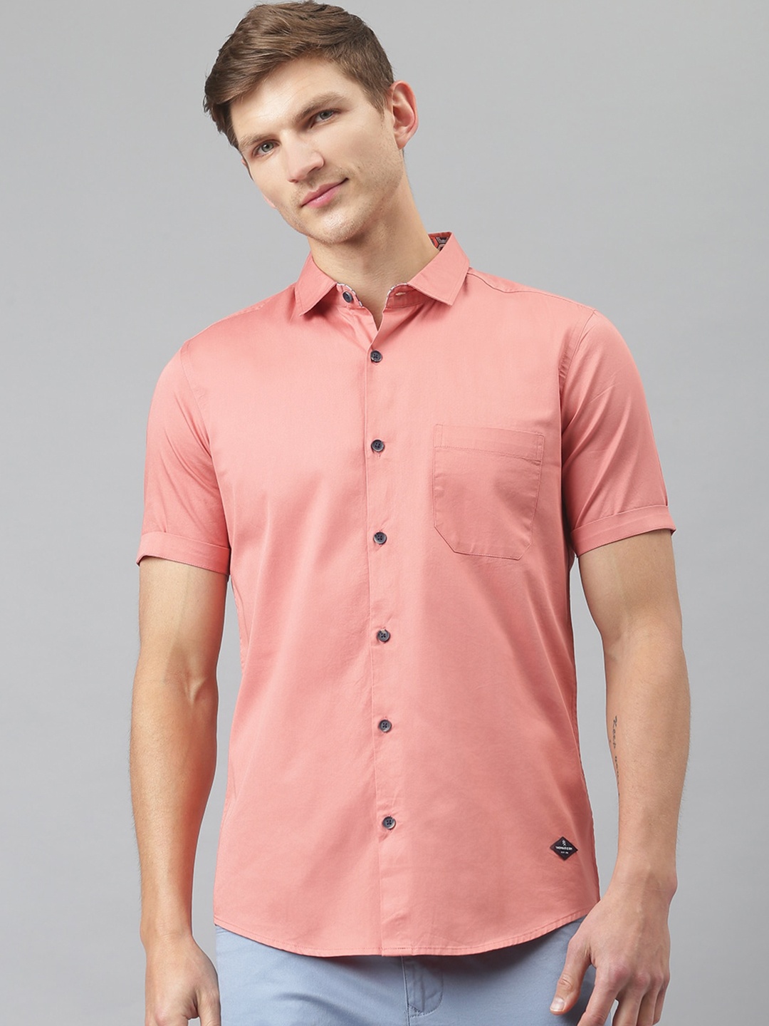 

Thomas Scott Men Peach-Coloured Slim Fit Cotton Casual Shirt