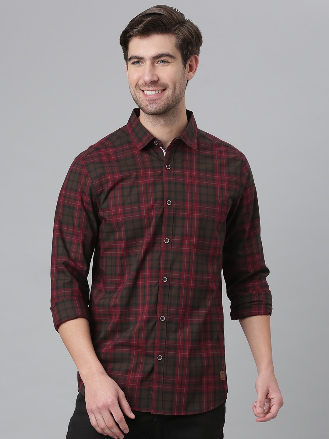 

Thomas Scott Men Maroon Relaxed Checked Cotton Casual Sustainable Shirt