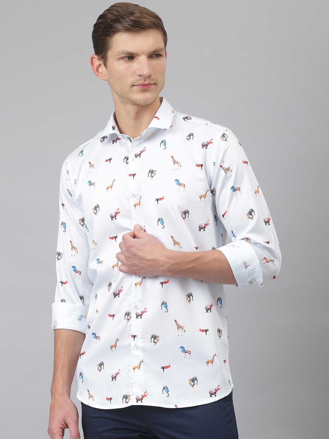 

Thomas Scott Men White Relaxed Printed Pure Cotton Casual Shirt