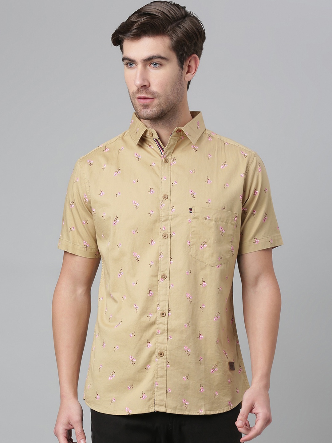 

Thomas Scott Men Brown Relaxed Slim Fit Floral Printed Casual Shirt