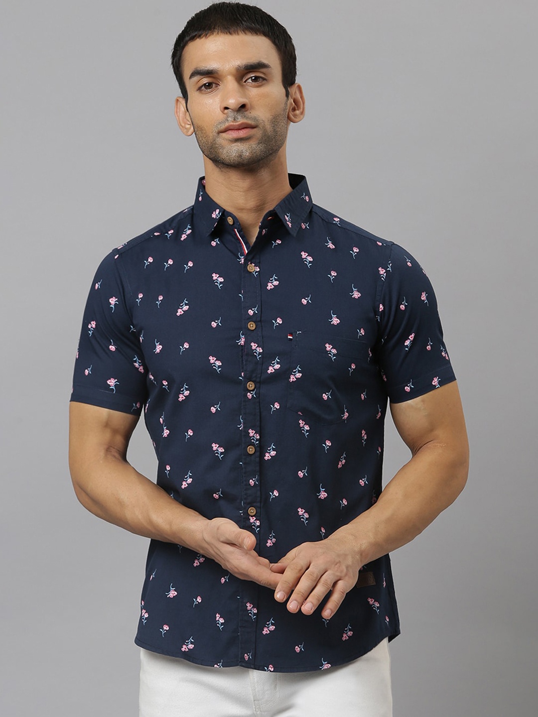 

Thomas Scott Men Blue Slim Fit Floral Printed Casual Shirt