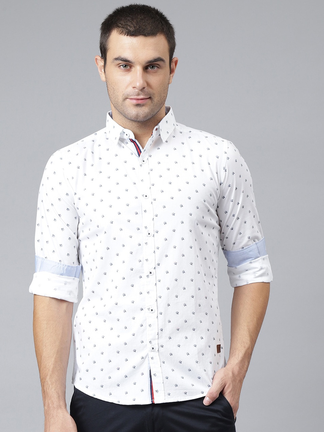 

Thomas Scott Men White Relaxed Slim Fit Floral Printed Casual Shirt