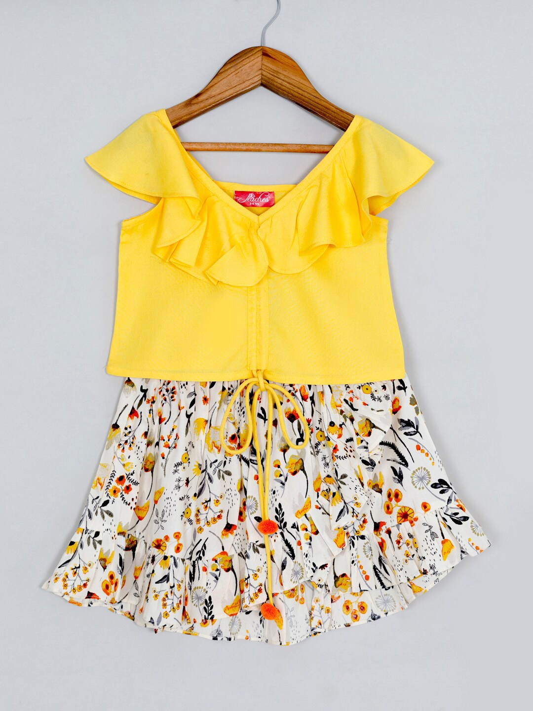 

pspeaches Girls Yellow & Multicoloured Solid Top with Printed Skirt Co-Ord Set