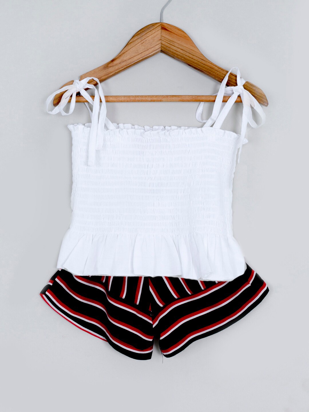 

pspeaches Girls Black & White Striped Top with Shorts