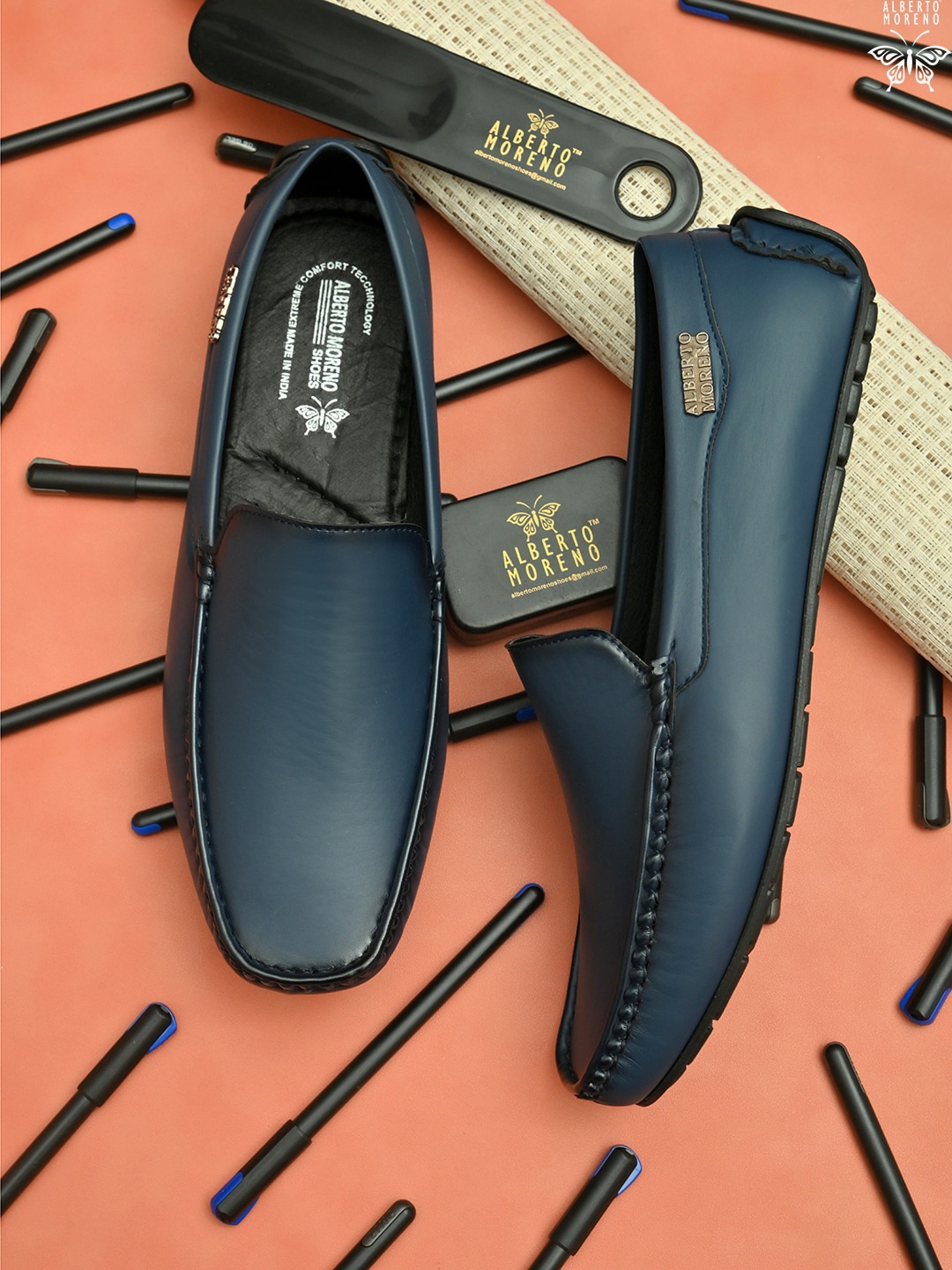 

ALBERTO MORENO Men Navy Blue Solid Slip On Driving Shoes