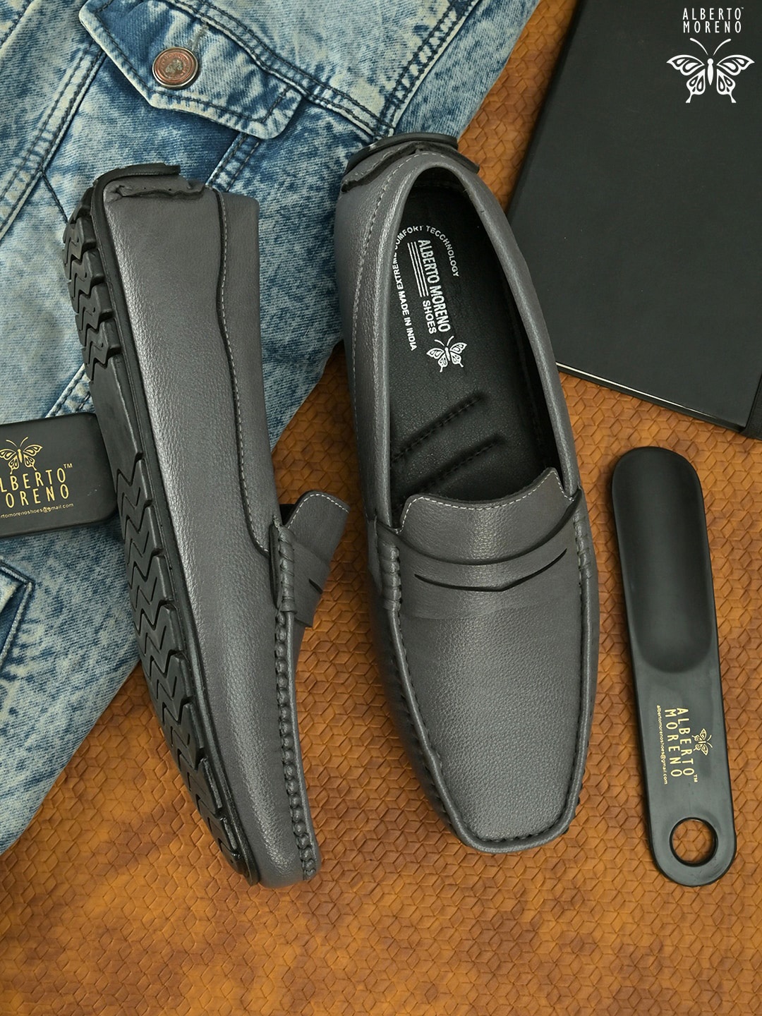 

ALBERTO MORENO Men Grey Textured Driving Shoes