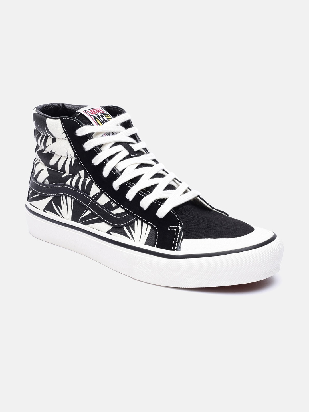 

Vans Unisex Black Printed Sneakers