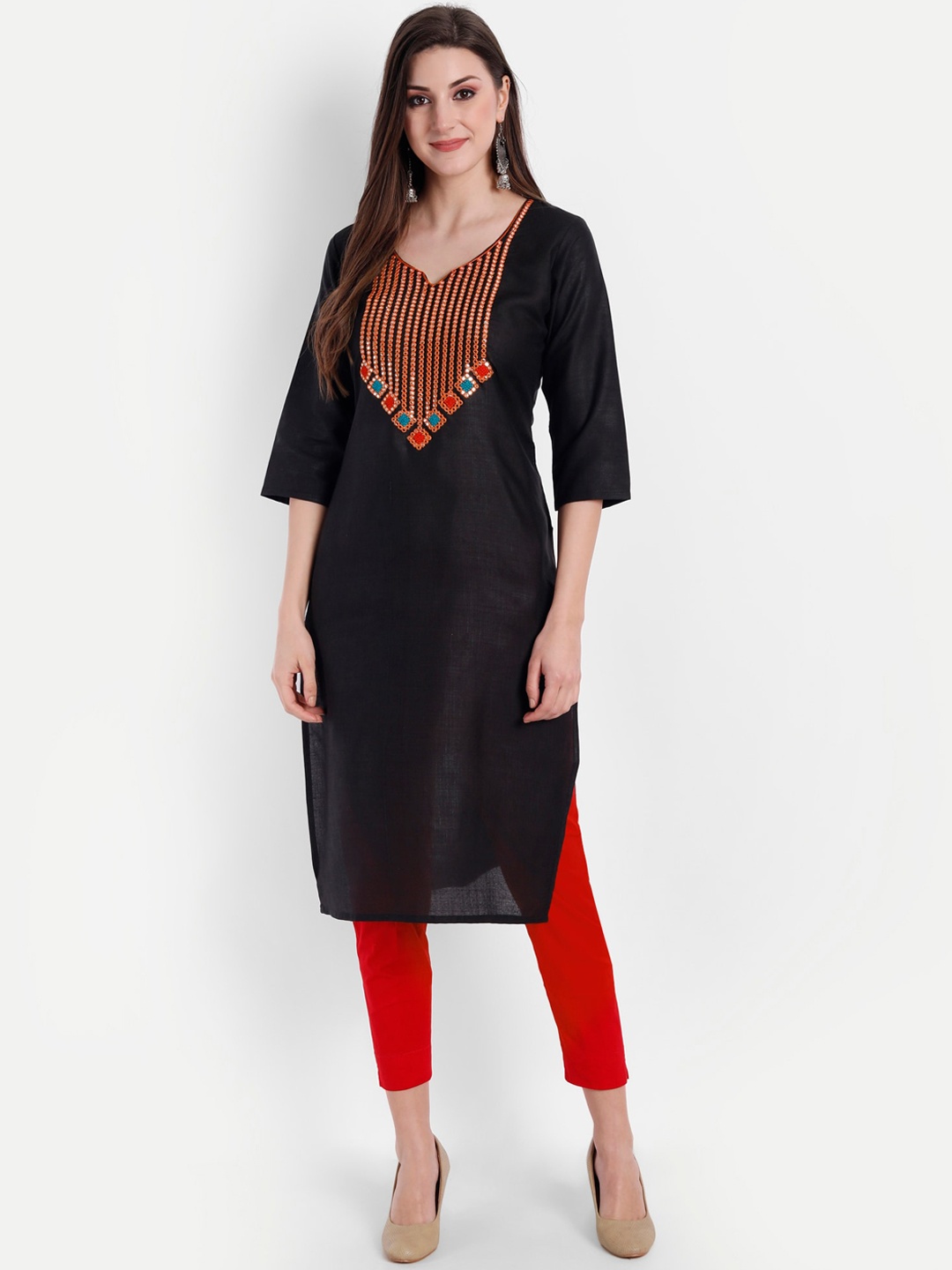 

Globon Impex Woman Black Embroidered Mirror Work Floral Kurta