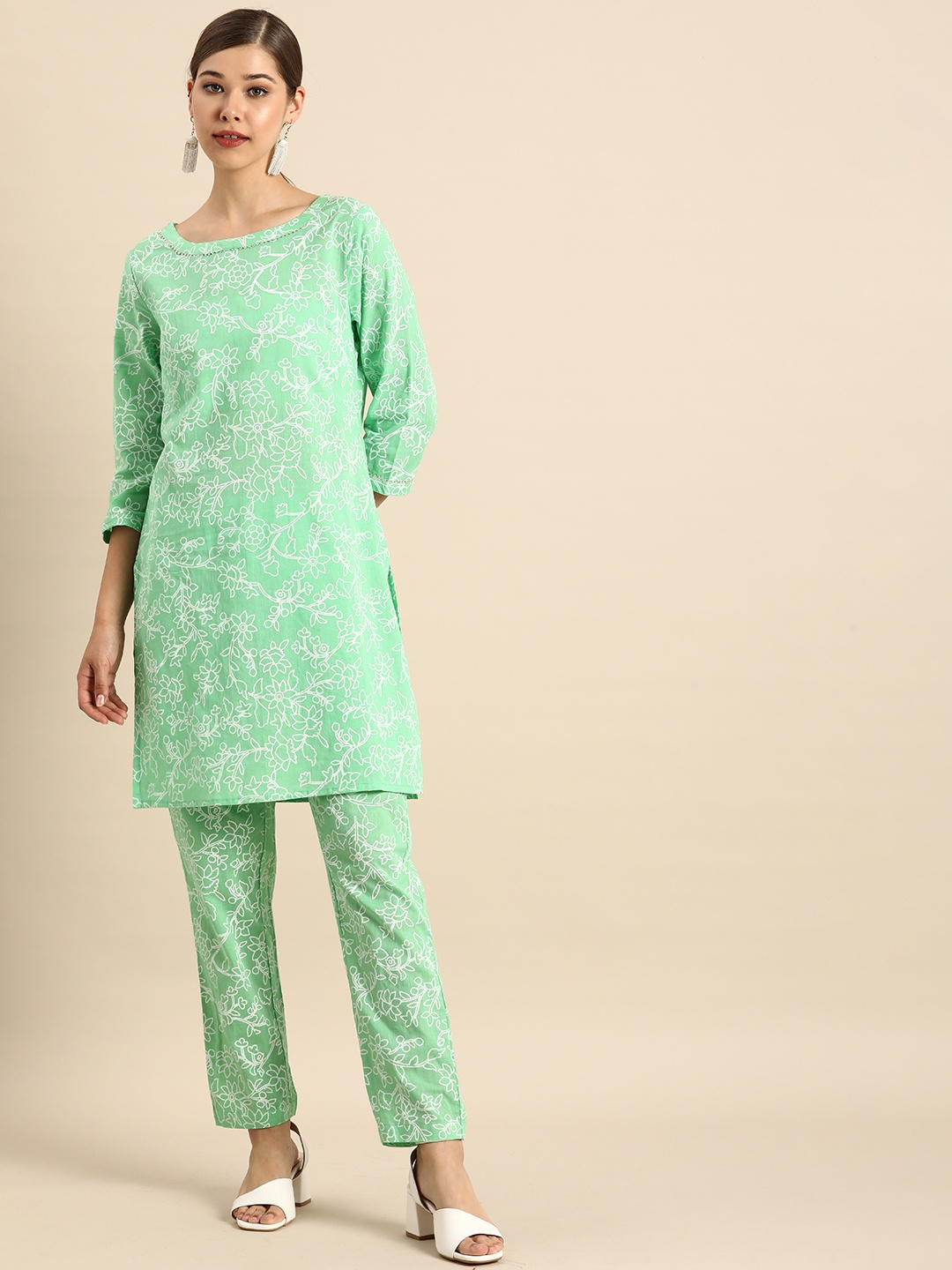 

Anouk Women Green Ethnic Motifs Printed Pure Cotton Kurta With Trousers