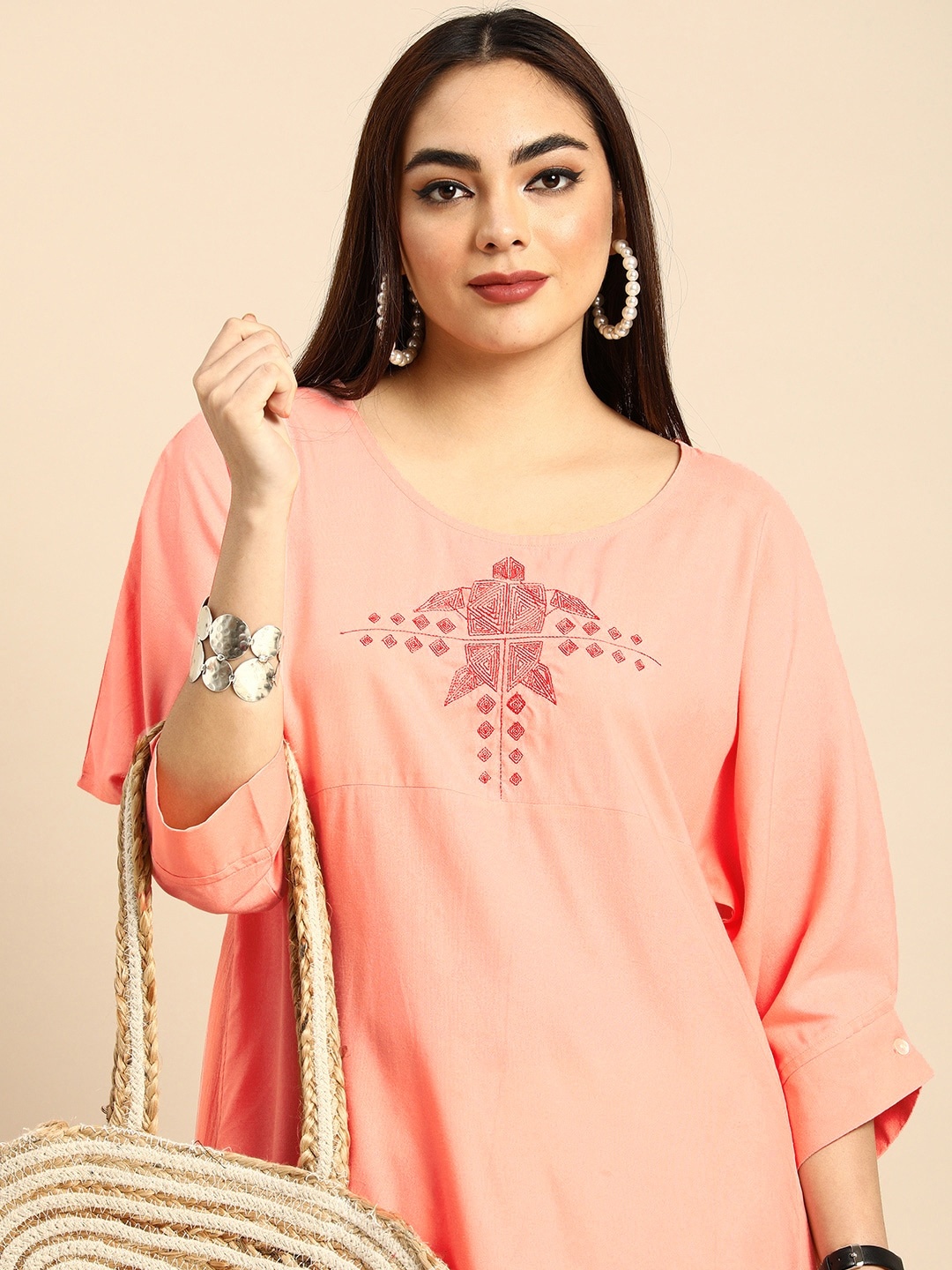 

Anouk Women Peach-Coloured Quirky Embroidered Thread Work Kurta