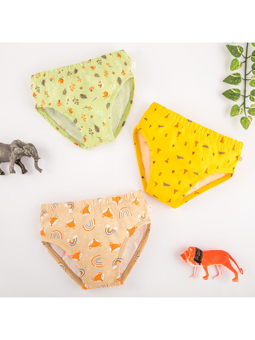 

SuperBottoms Kids Pack of 3 Printed Sustainable Basic Briefs, Peach