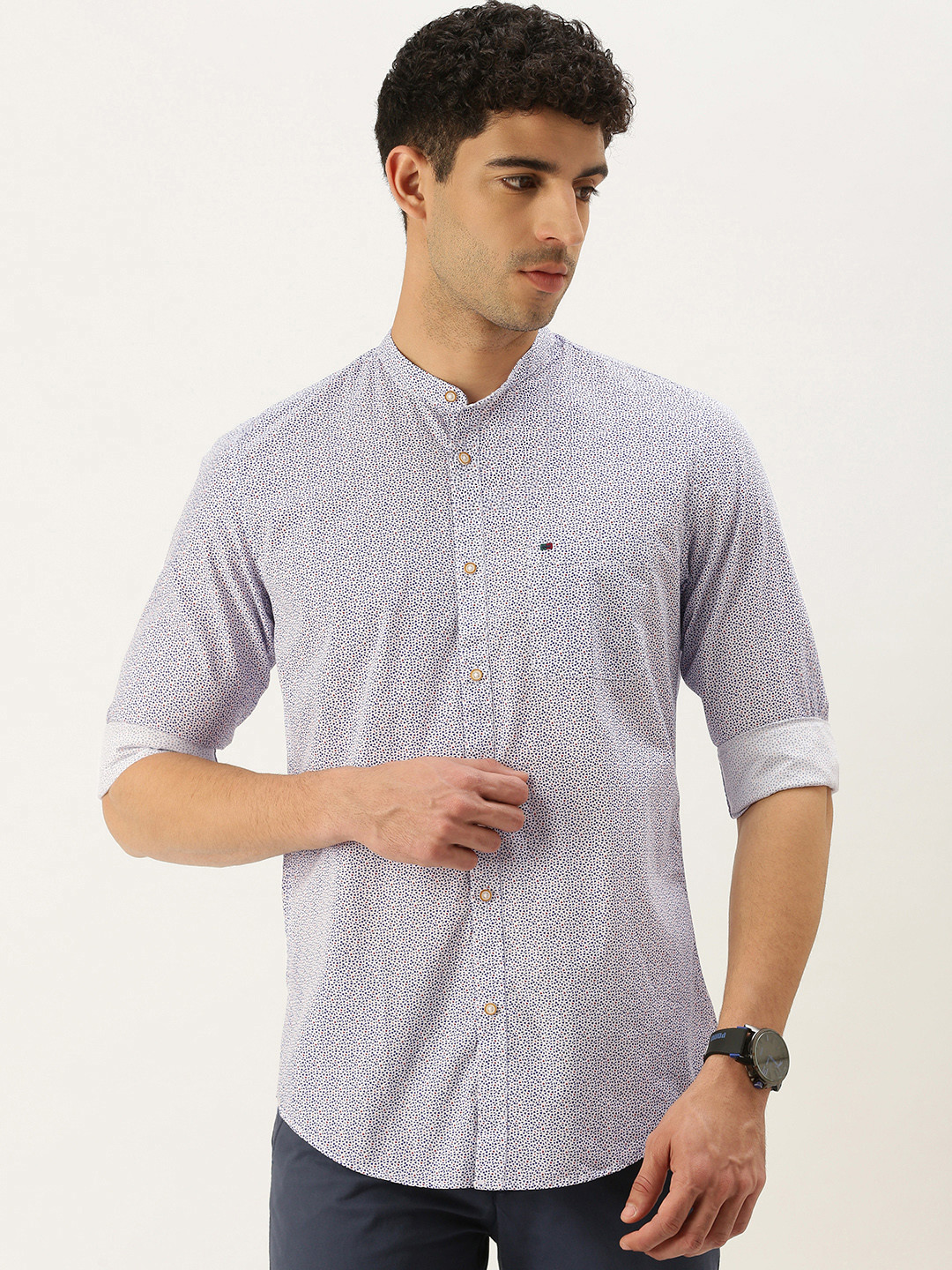 

Peter England Casuals Men White Slim Fit Printed Casual Shirt