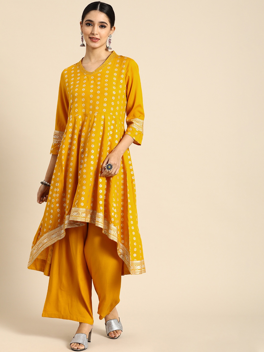 

Anouk Women Yellow Floral Printed High Low V Neck A-Line Kurta with Palazzos