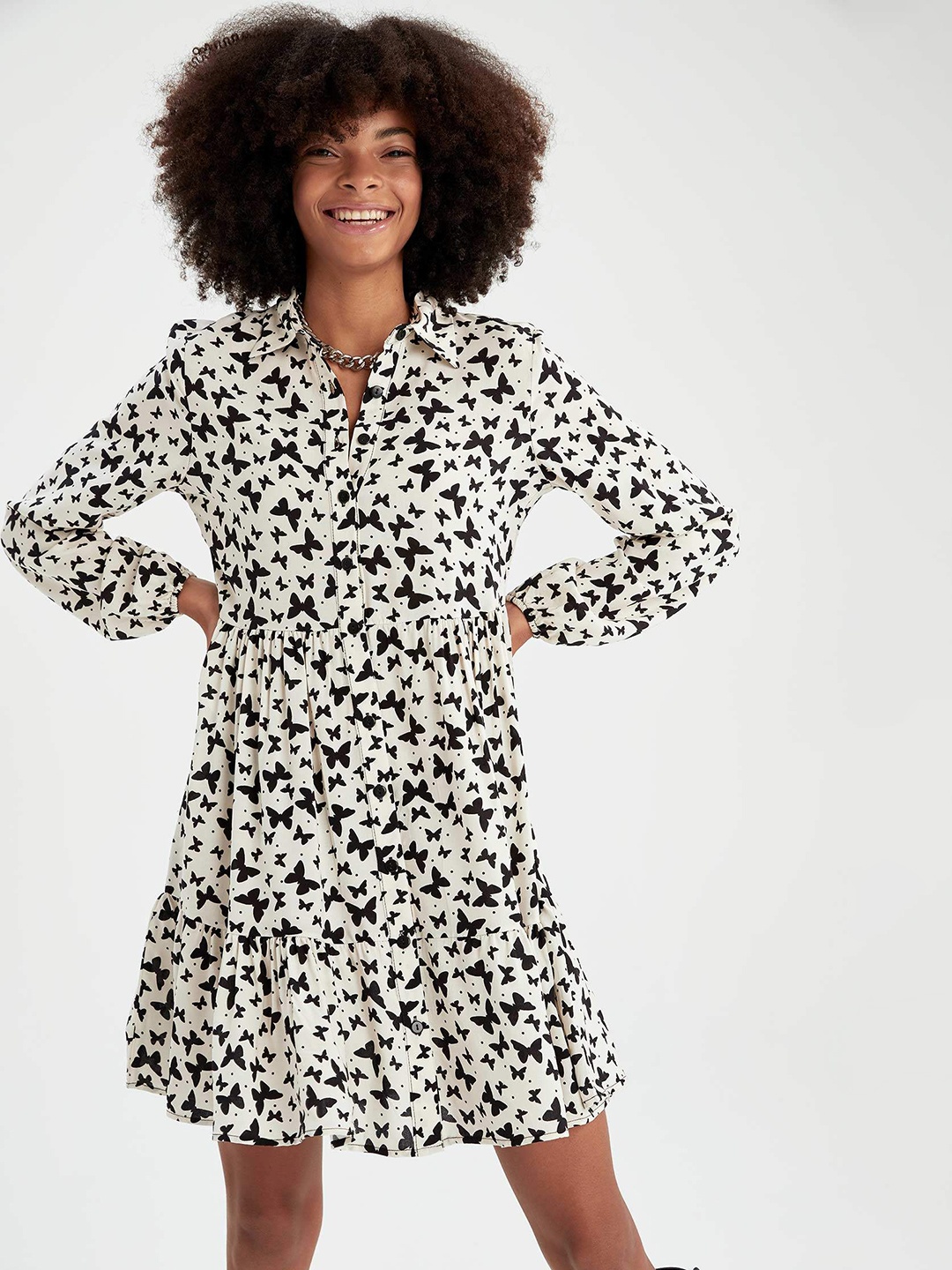 

DeFacto Off-White & Black Butterfly Print Tiered Shirt Dress