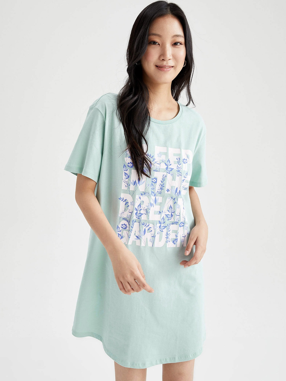 

DeFacto Blue Pure Cotton Printed Nightdress