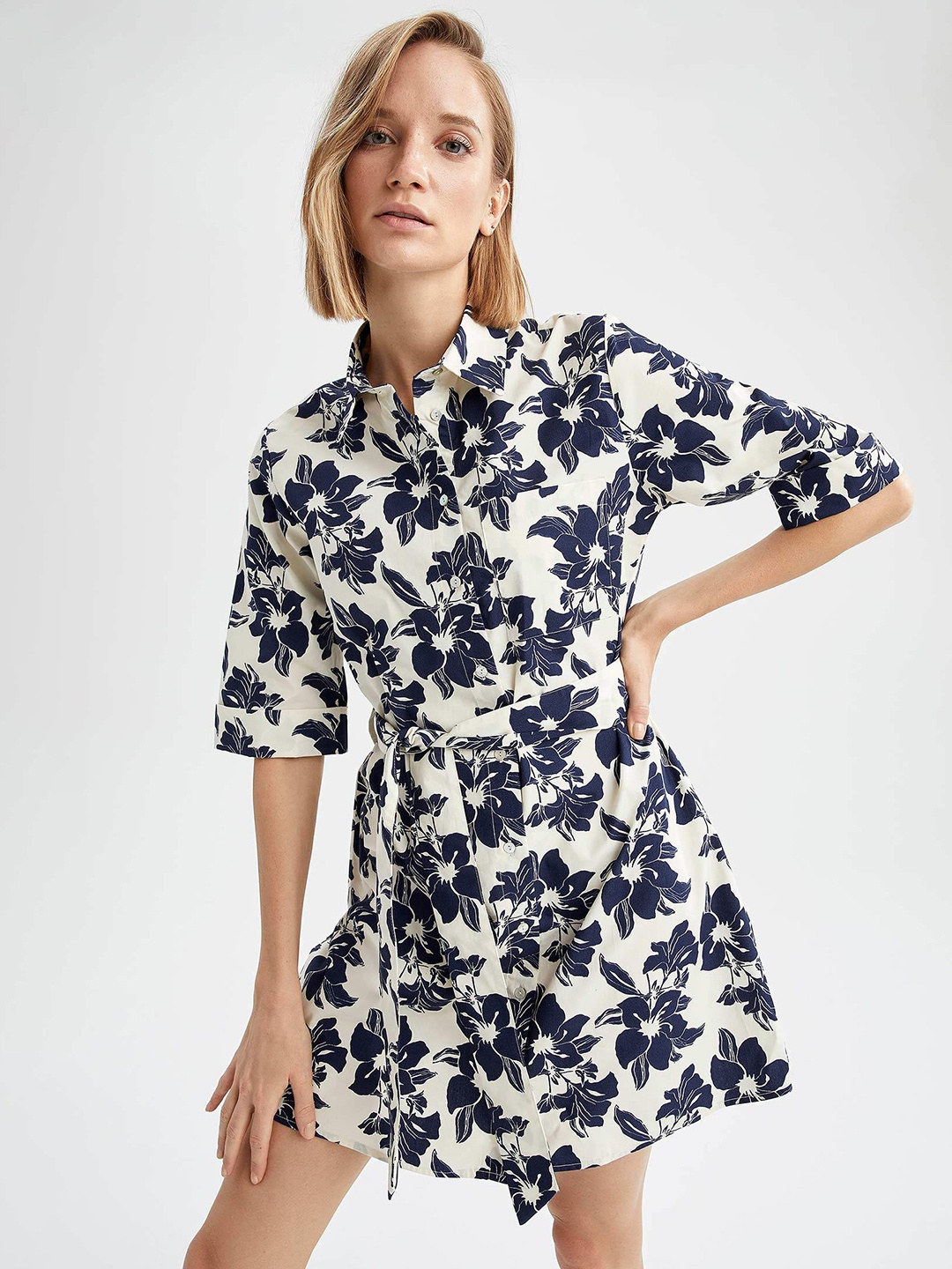 

DeFacto Navy Blue & White Pure Cotton Floral Print Shirt Belted Dress