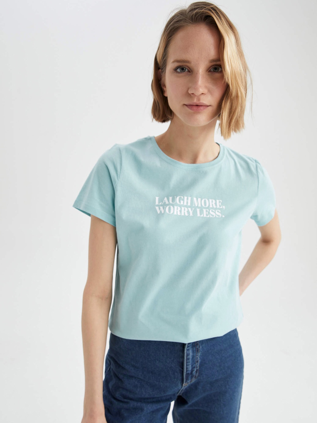 

DeFacto Women Blue & White Typography Printed T-shirt