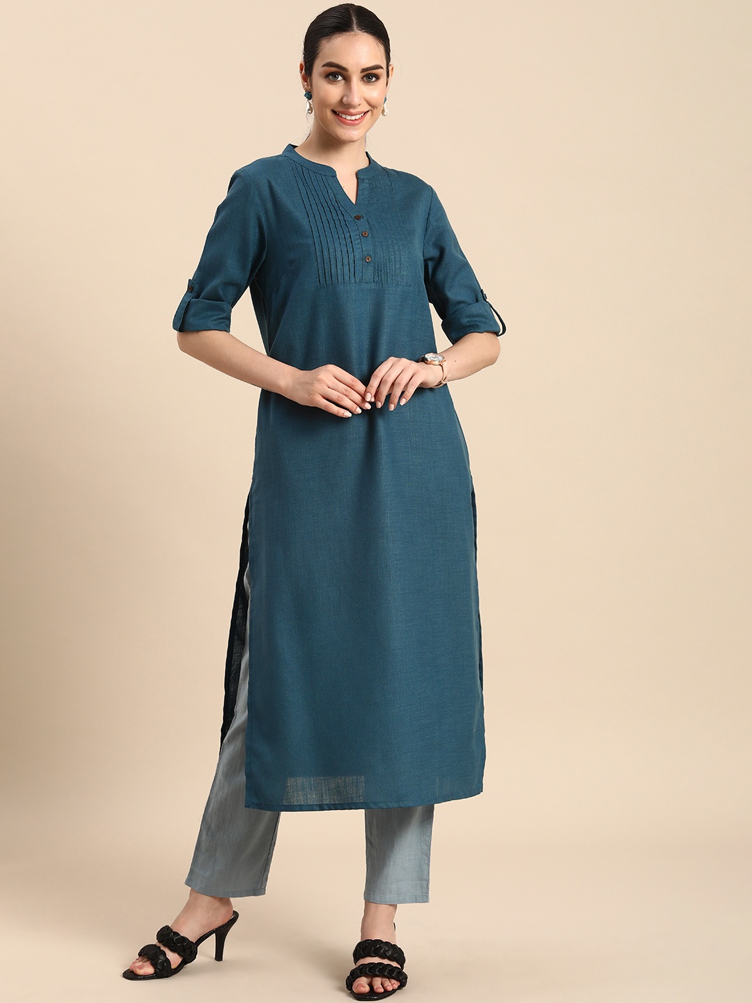 

Anouk Women Teal Blue Solid Mandarin-Collar Straight Kurta
