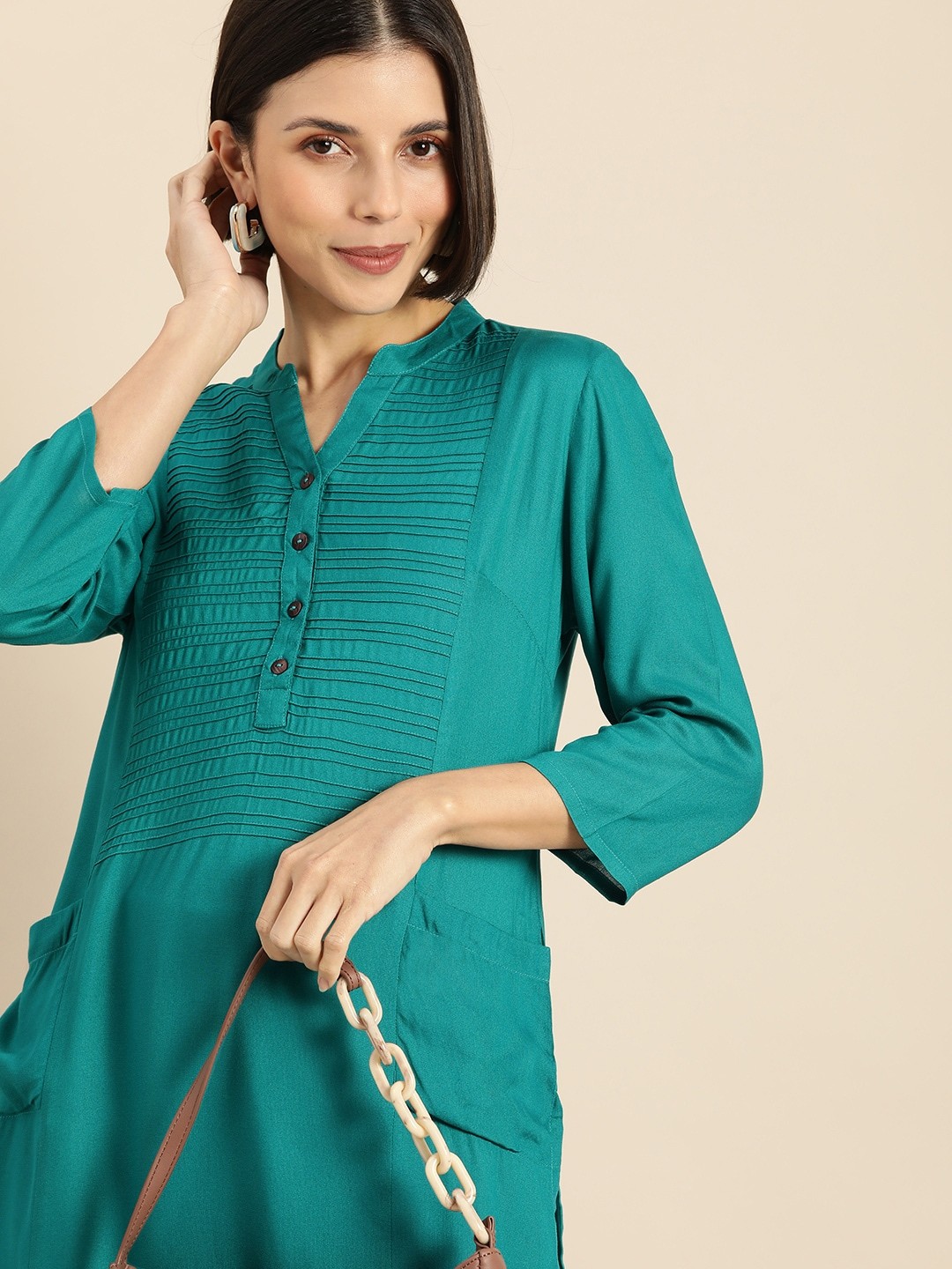 

Anouk Women Teal Green Pintuck Pleats Kurta