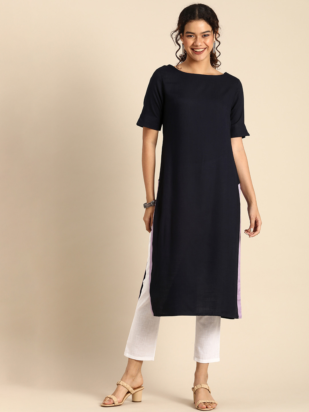 

Anouk Women Navy Blue Solid Straight Kurta