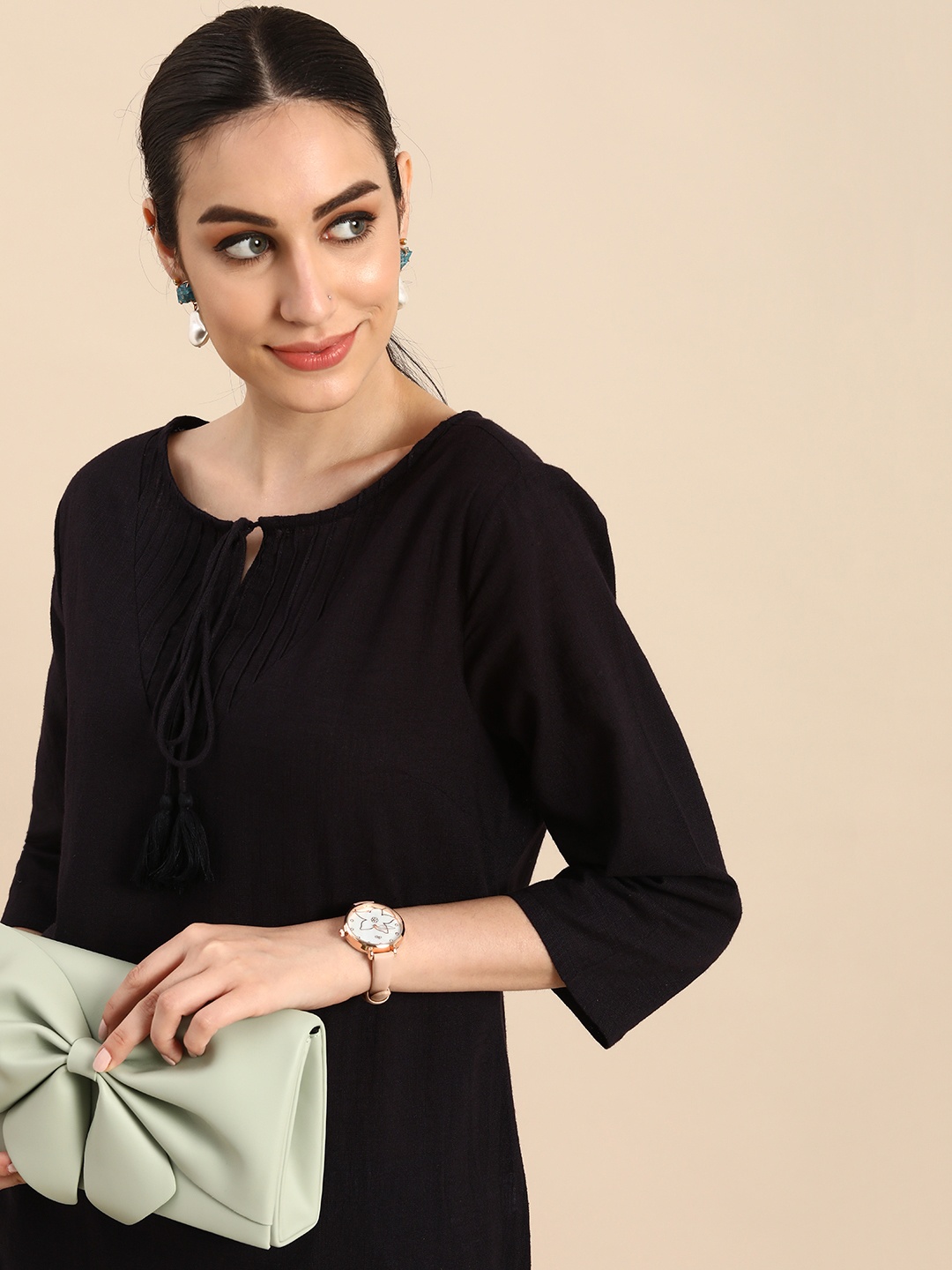 

Anouk Women Black Kurta