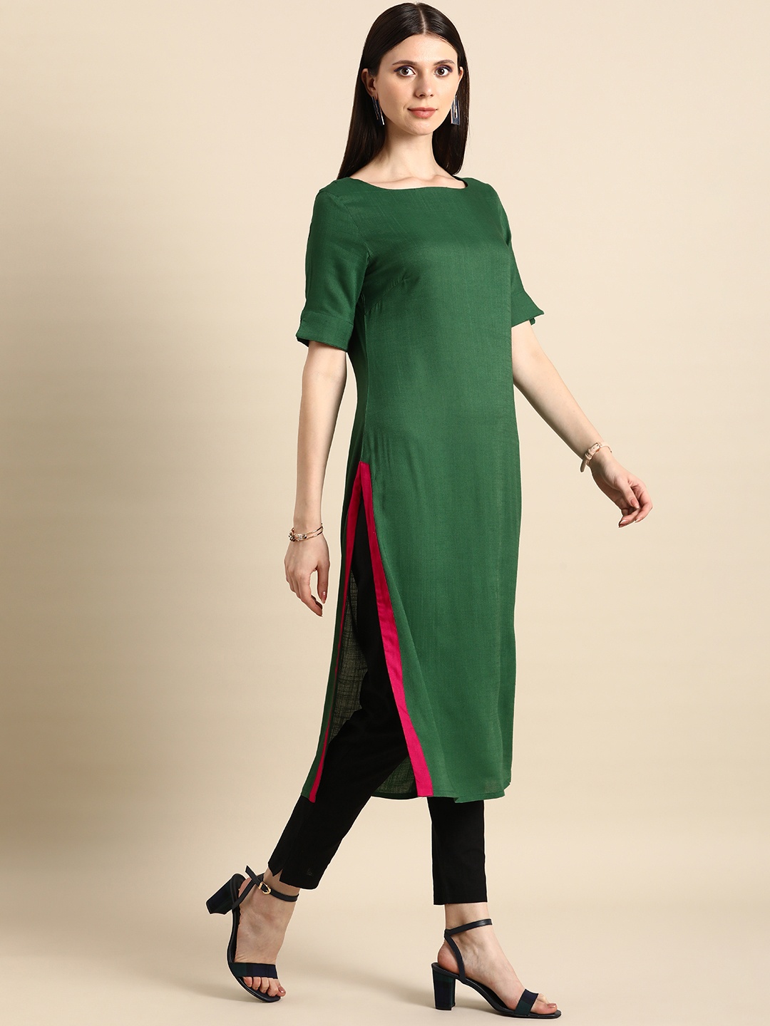 

Anouk Women Dark Green Solid Boat-Neck Straight Kurta