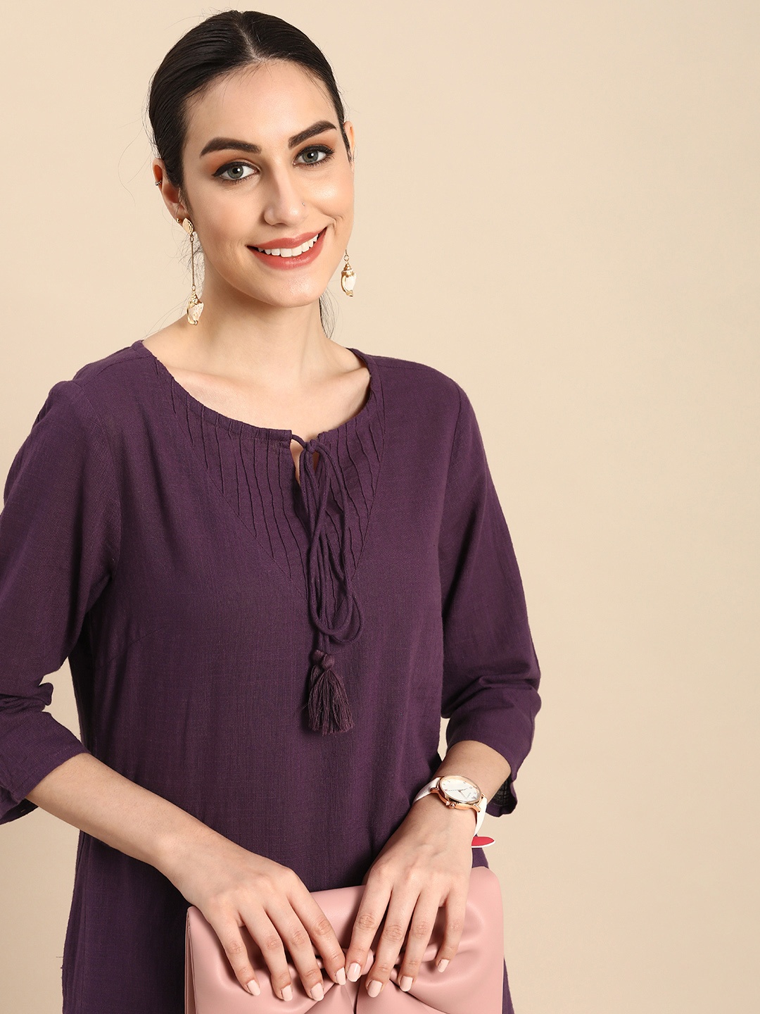 

Anouk Women Dark Purple Solid Tie-Up Neck Straight Kurta