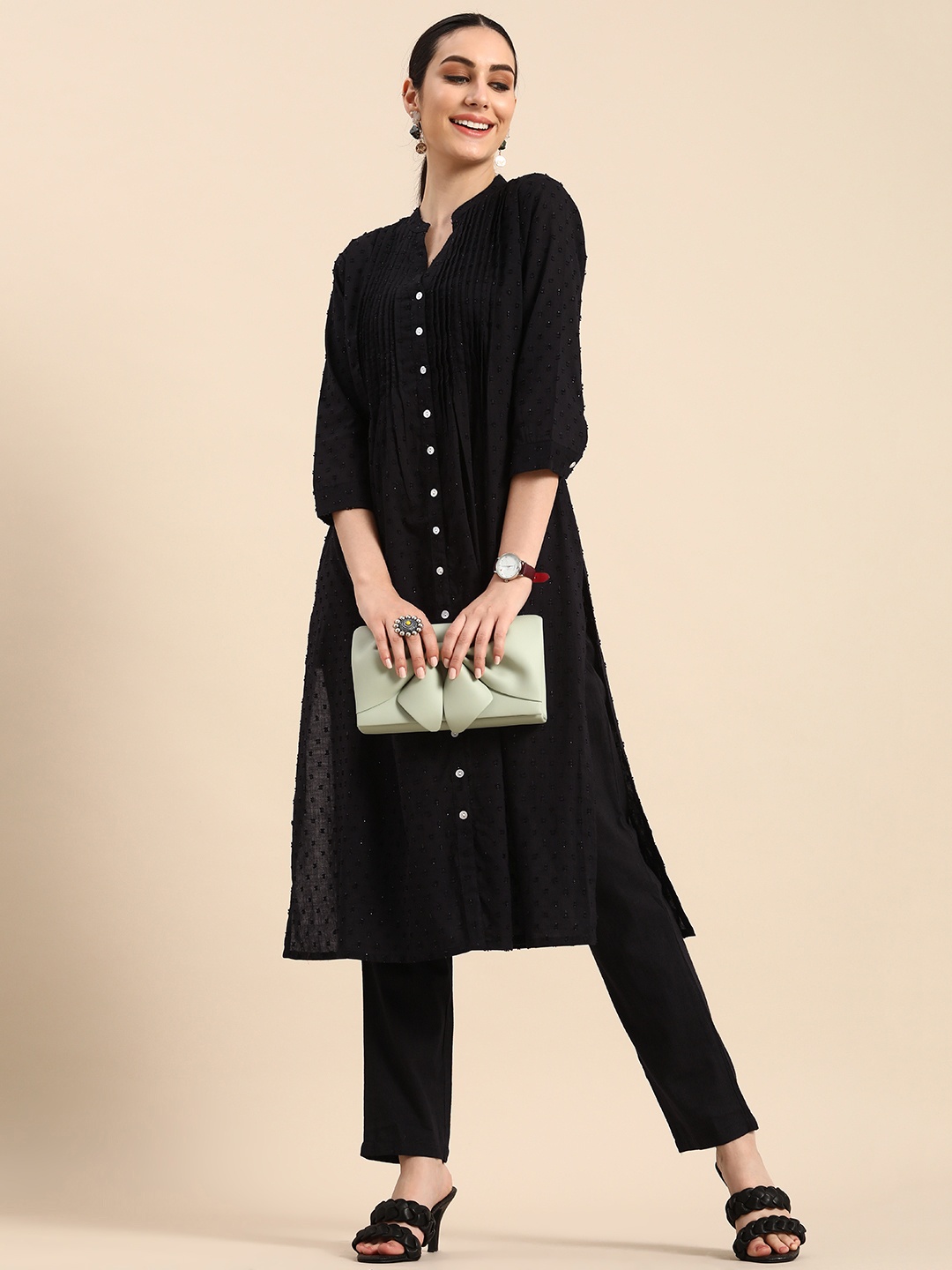 

Anouk Women Black Kurta