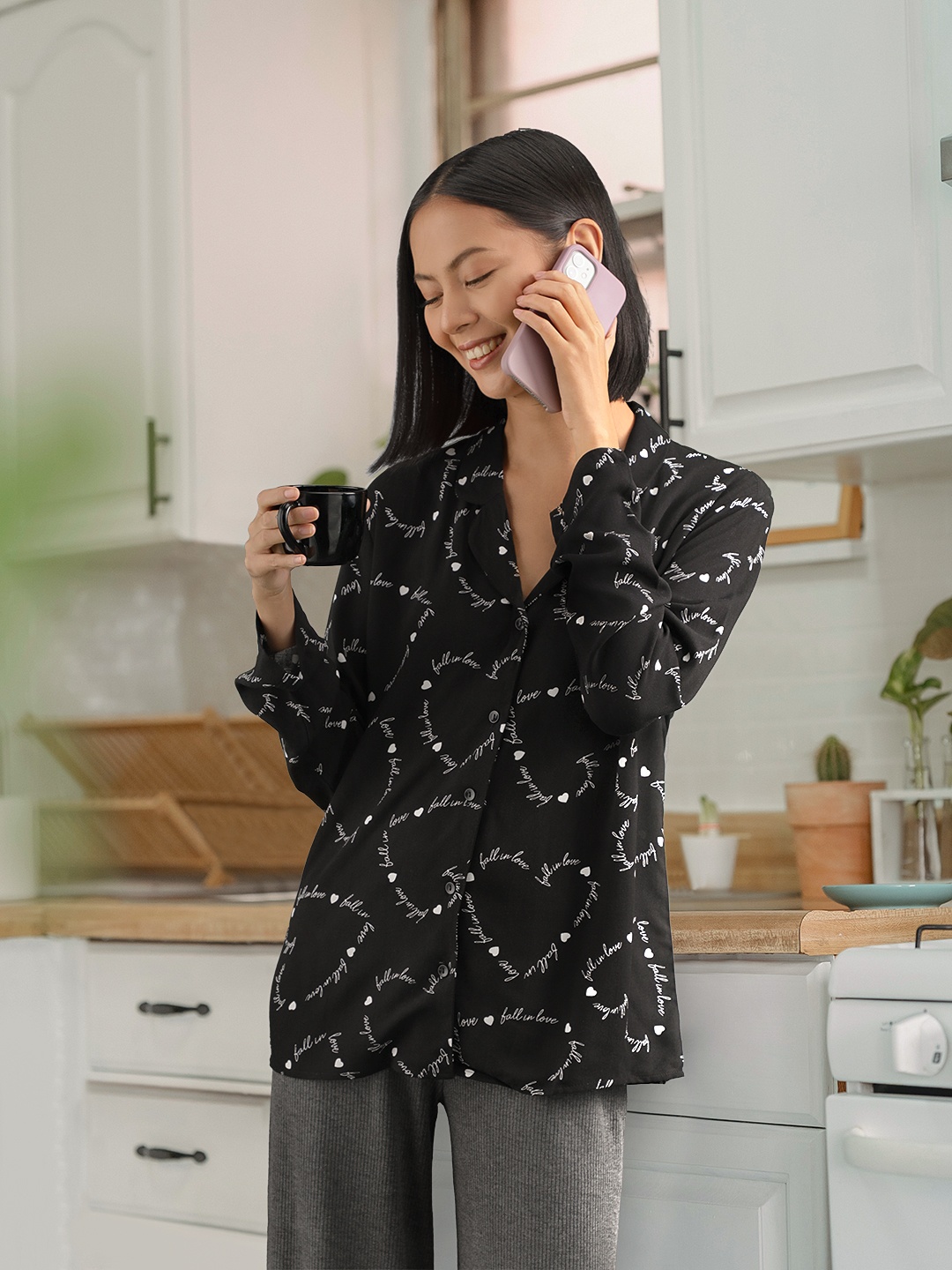 

DeFacto Women Black & White Printed Regular Fit Lounge Shirt