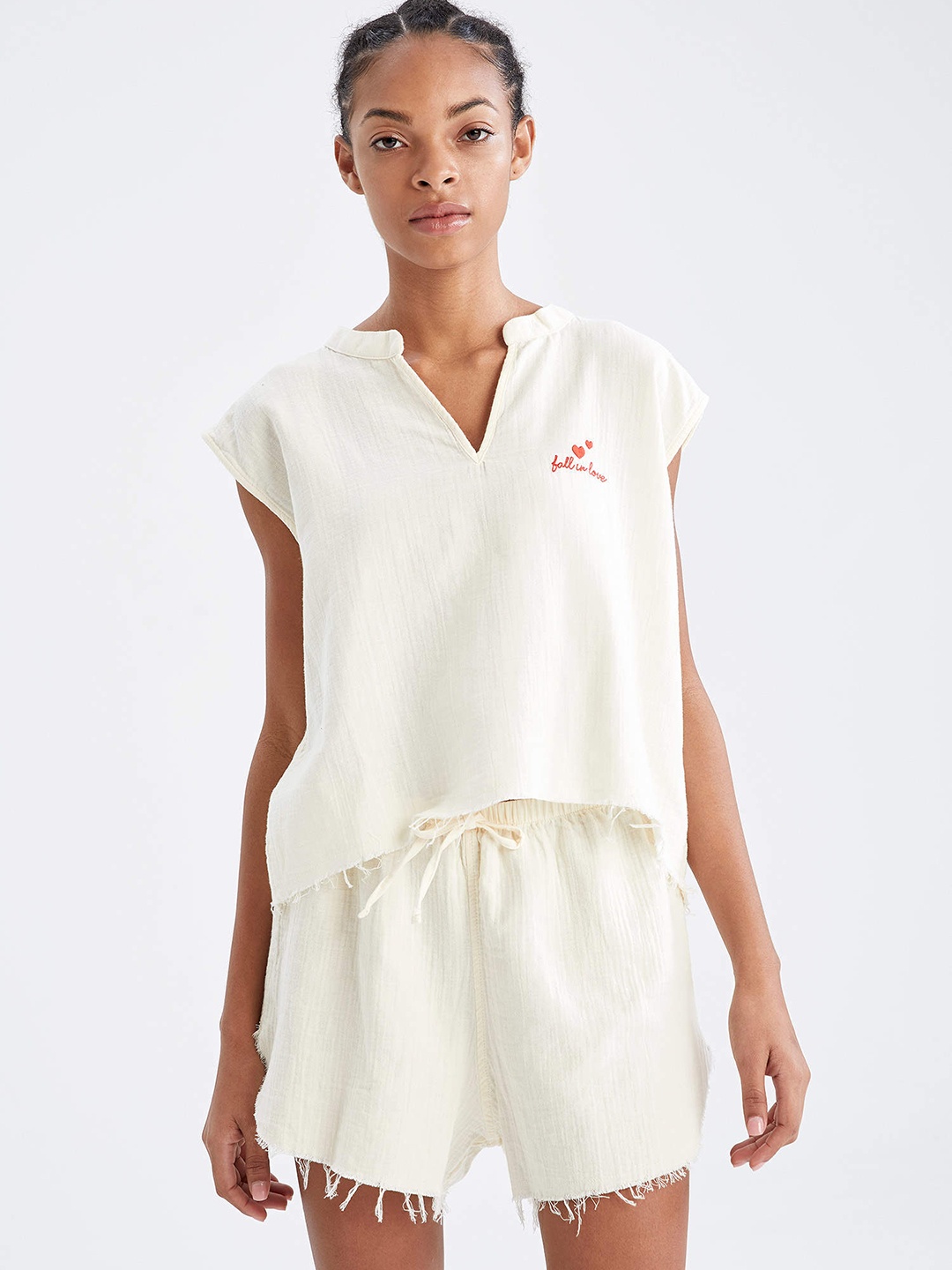 

DeFacto Women Off White Pure Cotton Solid Shorts Set