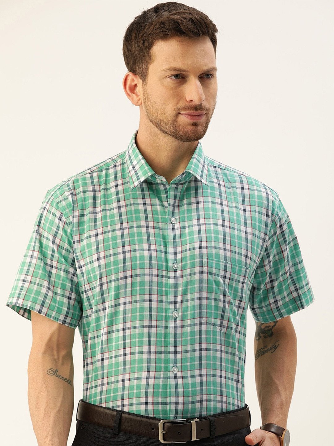 

Hancock Men White Slim Fit Checked Cotton Formal Shirt