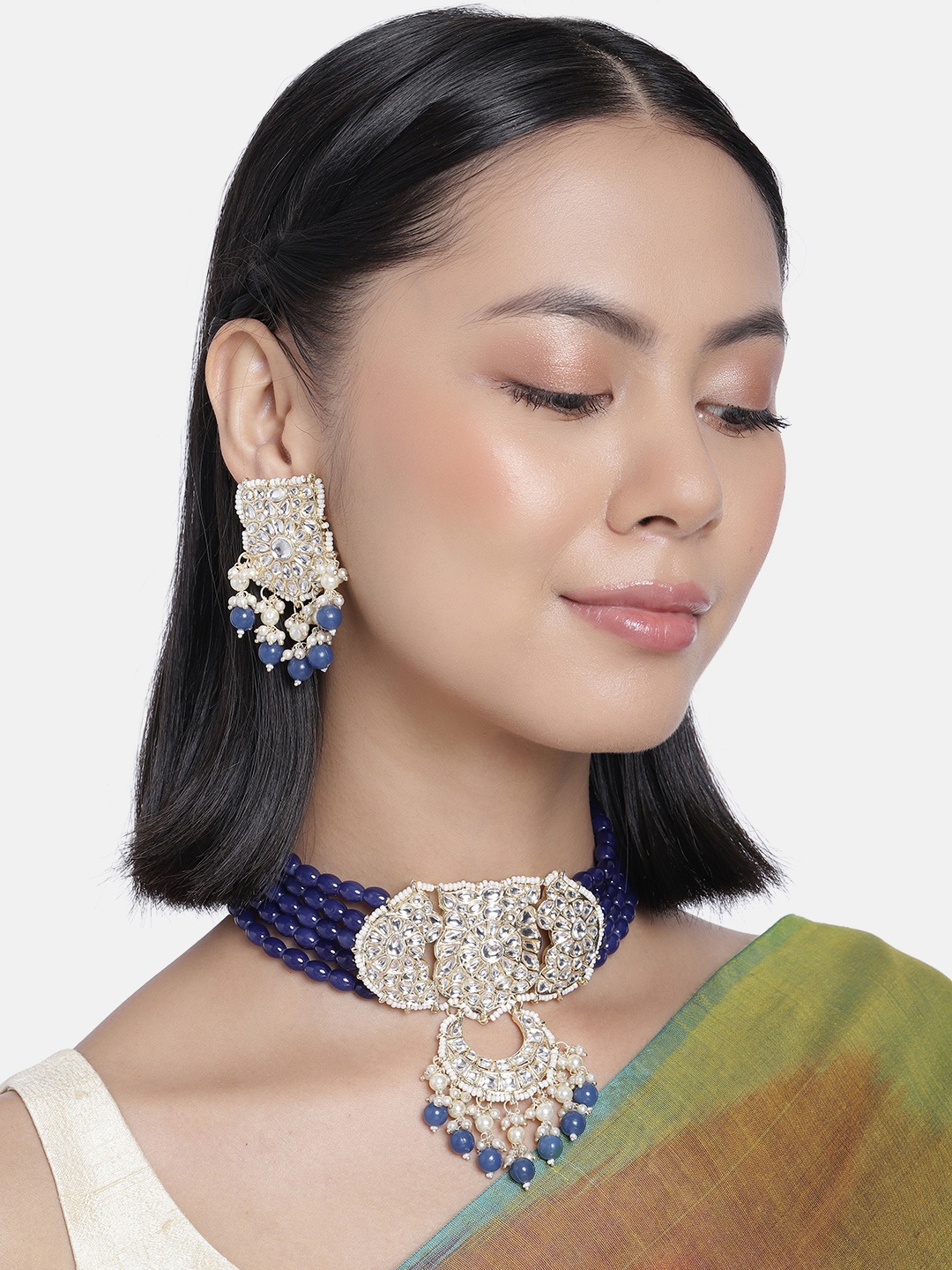 

AccessHer Gold-Plated Blue Kundan-Studded & Beaded Jewellery Set