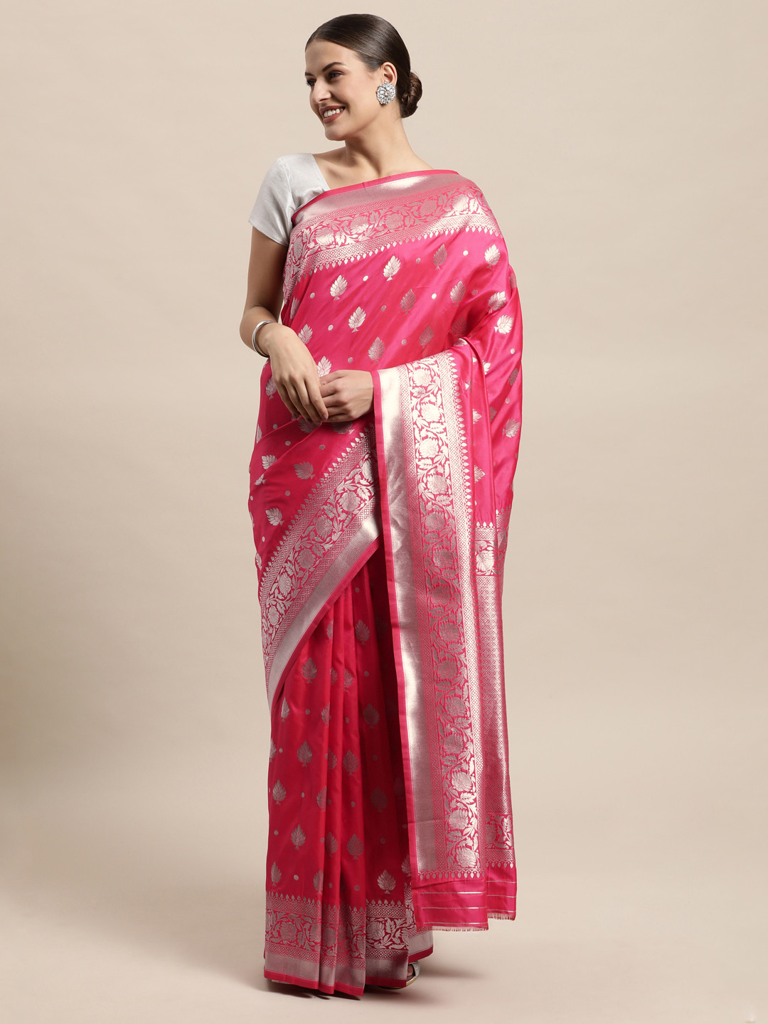 

PERFECTBLUE Pink & Silver Ethnic Motifs Art Silk Saree