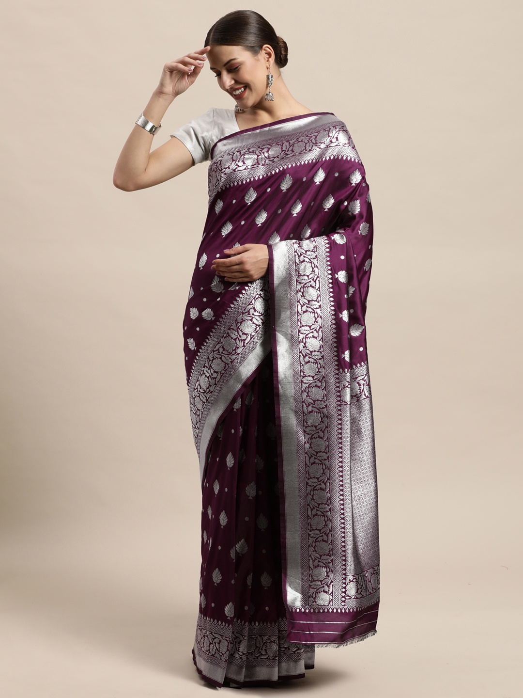 

PERFECTBLUE Burgundy & Silver Ethnic Motifs Art Silk Saree