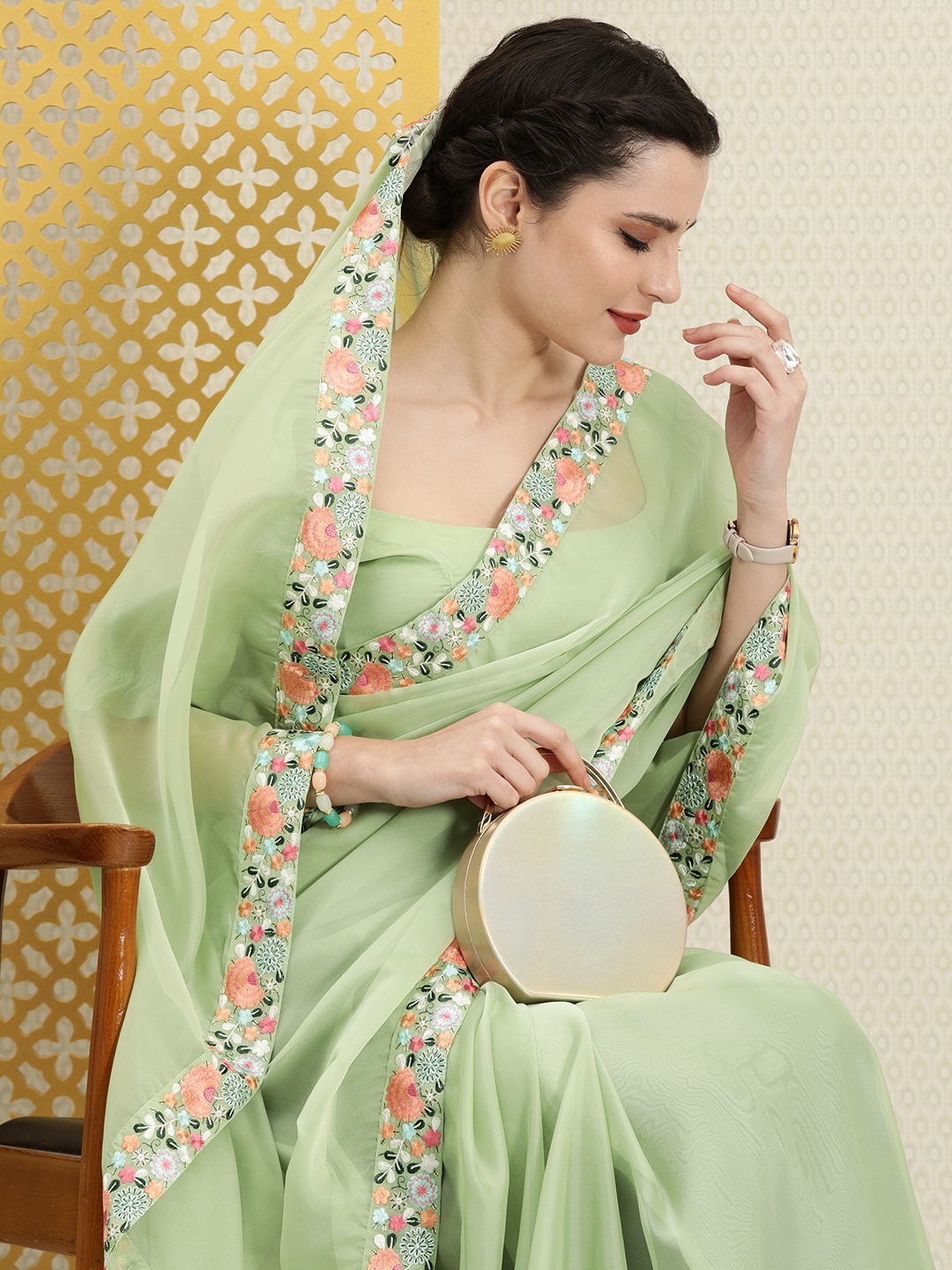 

House of Pataudi Sea Green Solid Resham & Sequinned Organza Saree