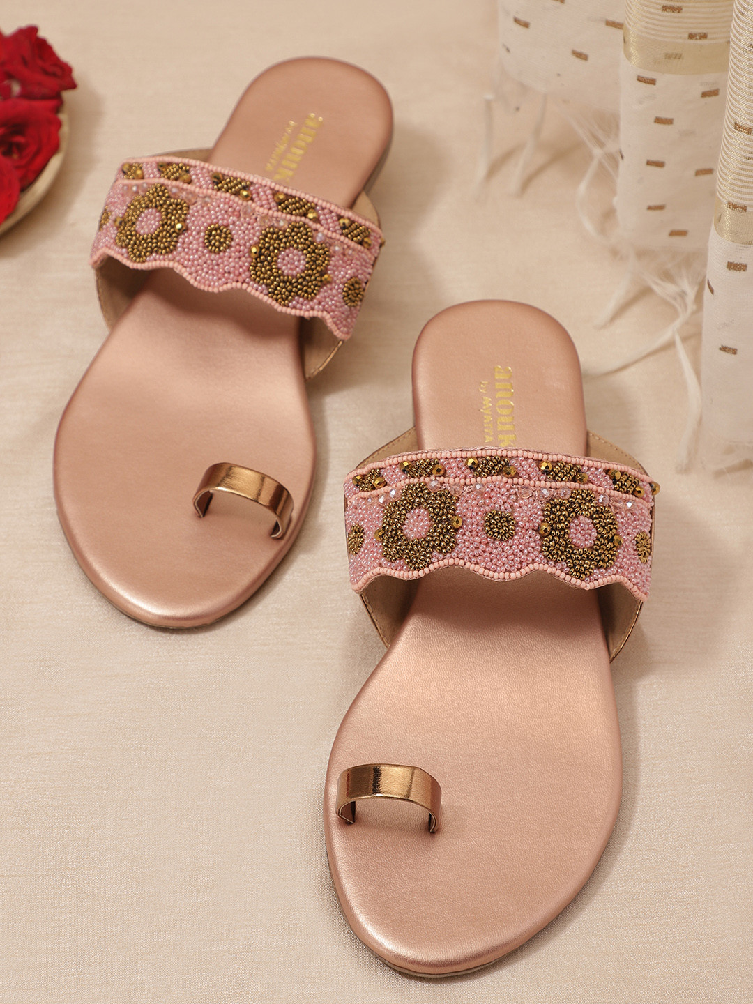 

Anouk Women Pink & Gold-Toned Embellished One Toe Flats