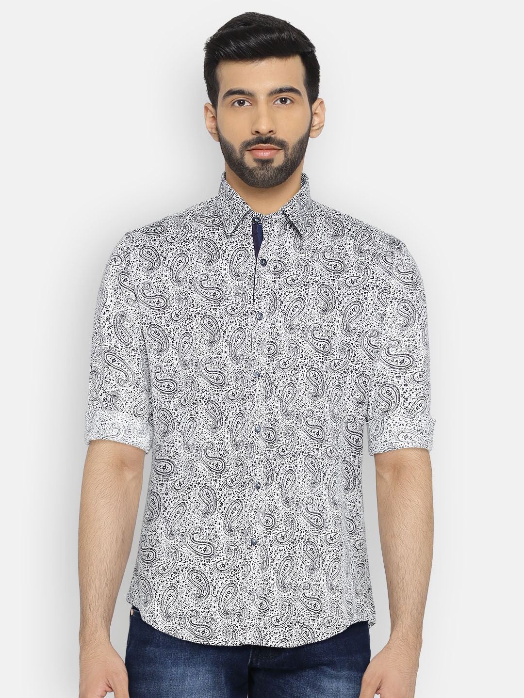 

Wills Lifestyle Men White & Black Slim Fit Printed Casual Shirt