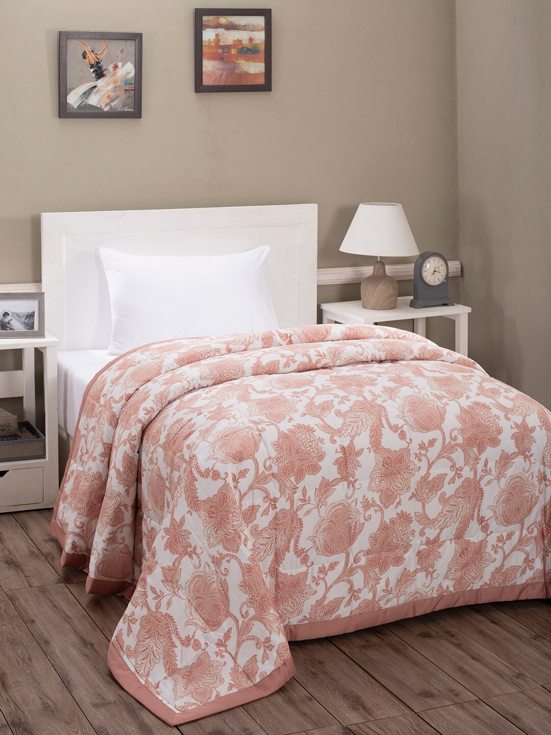 

MASPAR White & Red Floral AC Room 110 GSM Single Bed Quilt