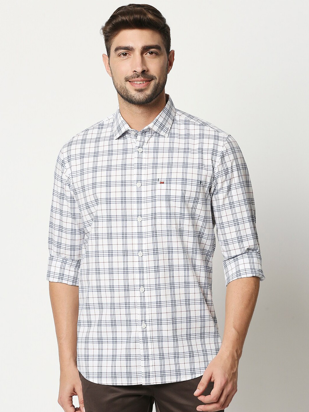 

Basics Men Blue Slim Fit Checked Cotton Casual Shirt