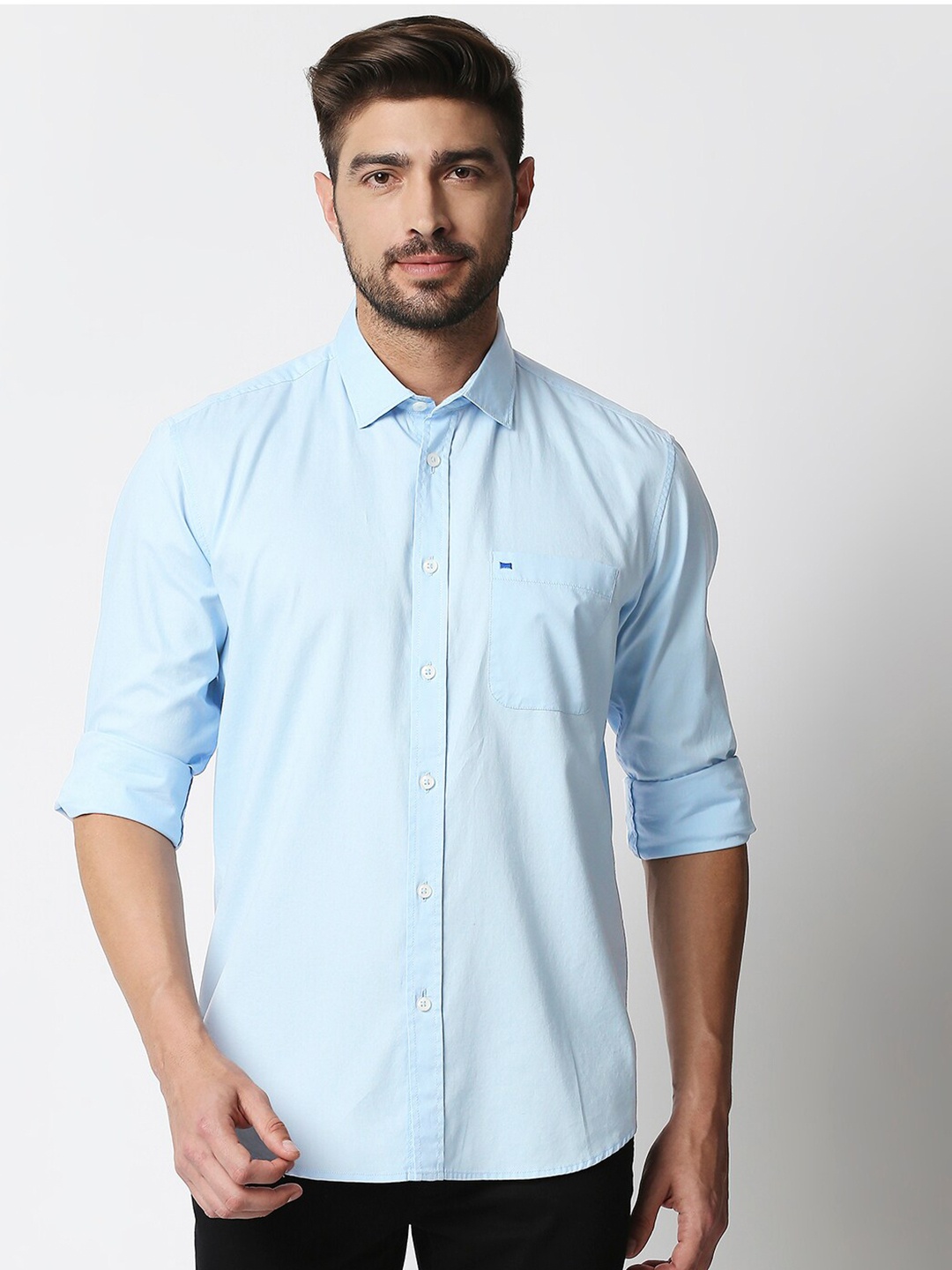 

Basics Men Blue Slim Fit Pure Cotton Casual Shirt