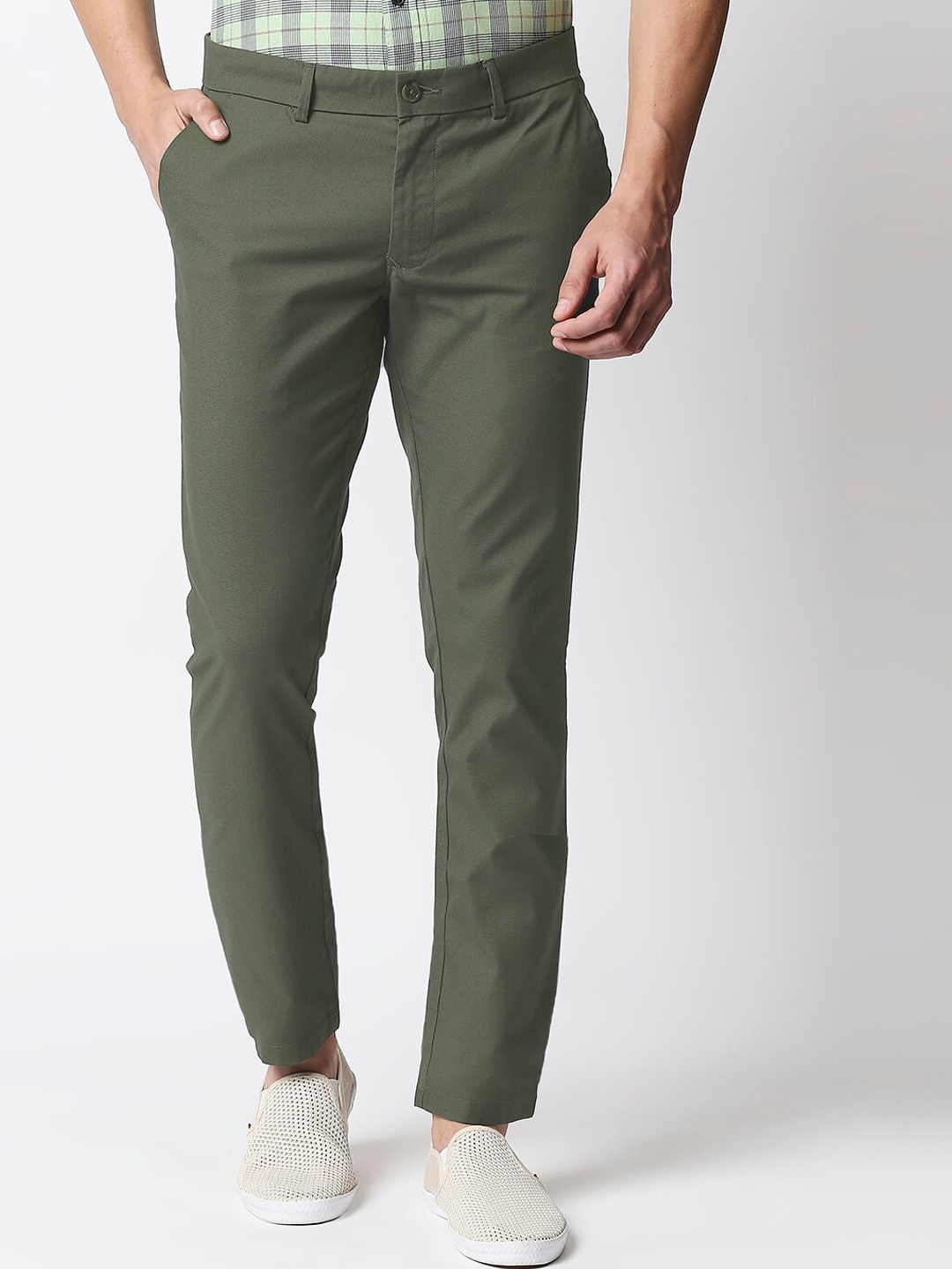 

Basics Men Green Tapered Fit Trousers