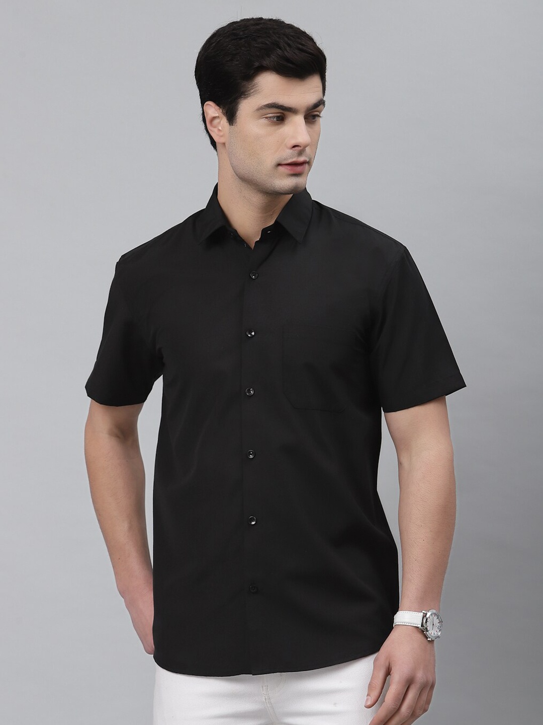 

NEUDIS Men Black Classic Formal Shirt