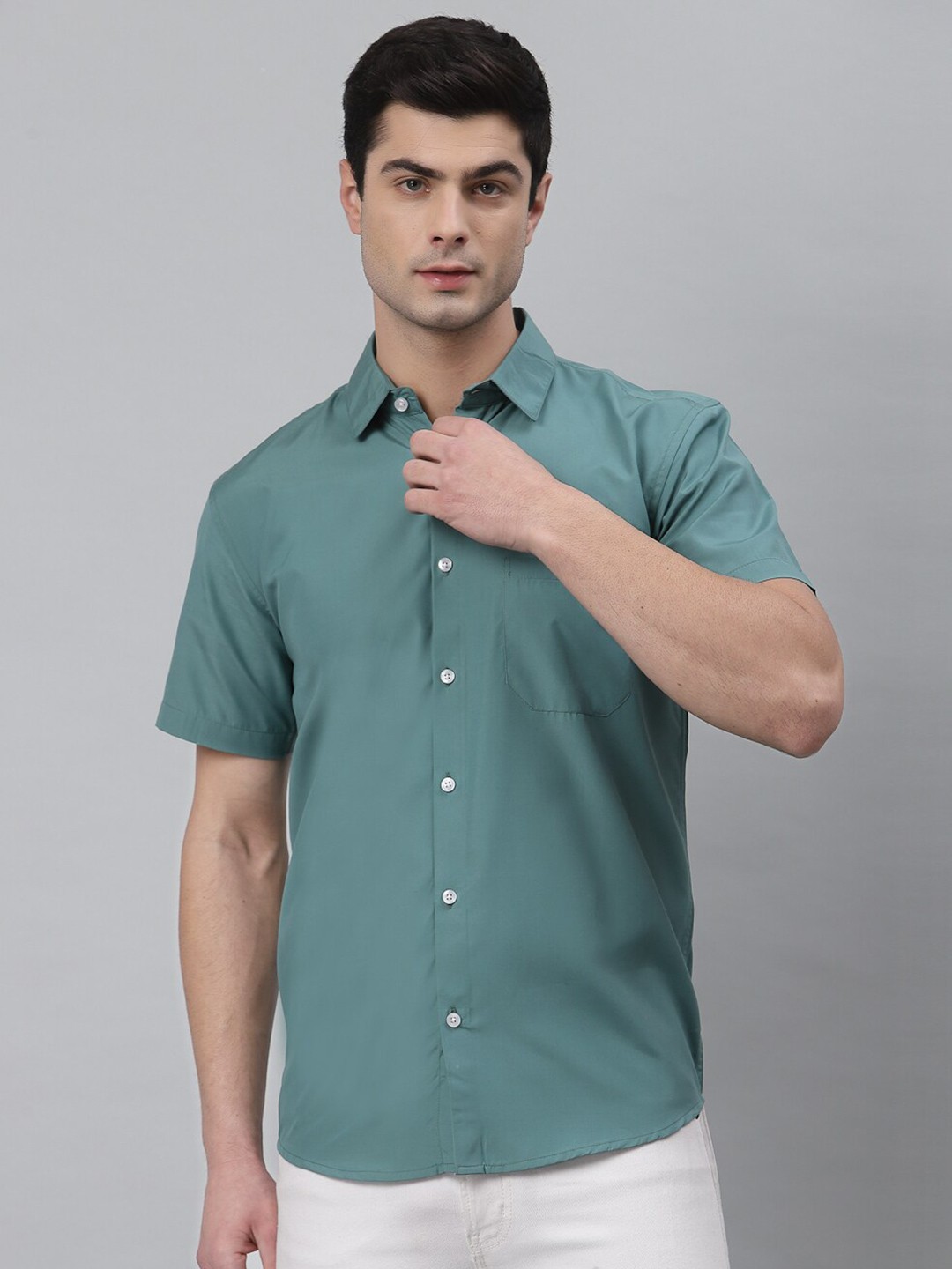 

NEUDIS Men Green Classic Formal Shirt