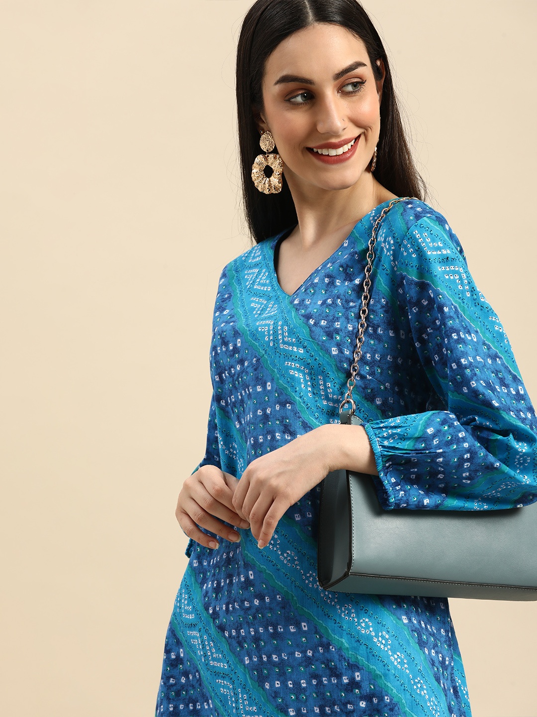 

Anouk Women Blue Ethnic Motifs Printed Straight Kurta