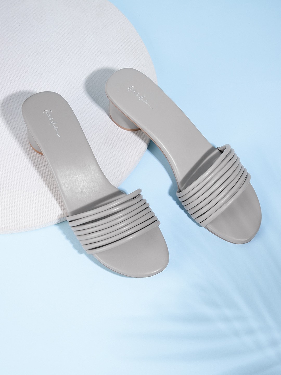 

Mast & Harbour Solid Block Heels, Grey