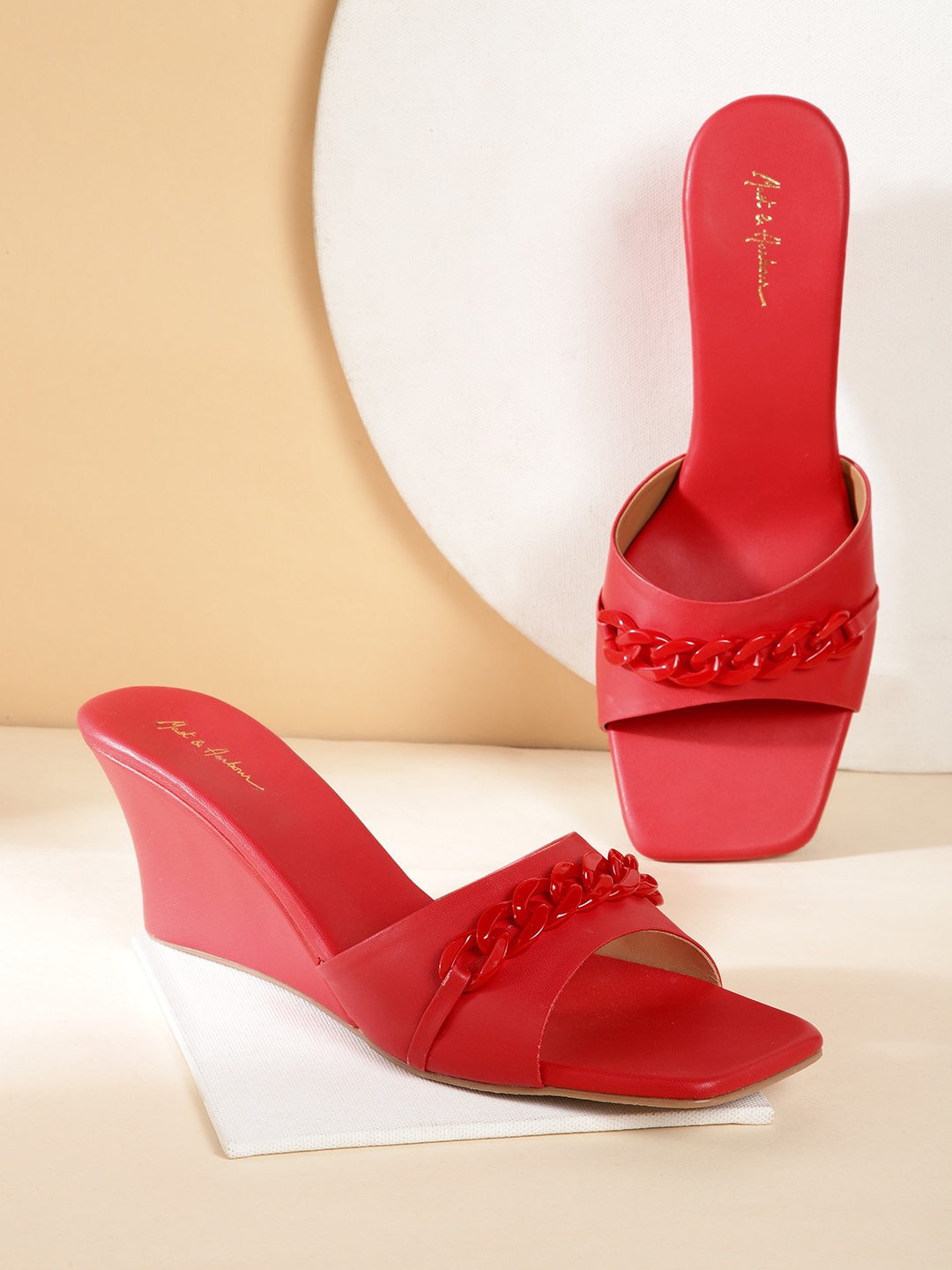 

Mast & Harbour Women Red Link Chain Detail Wedges