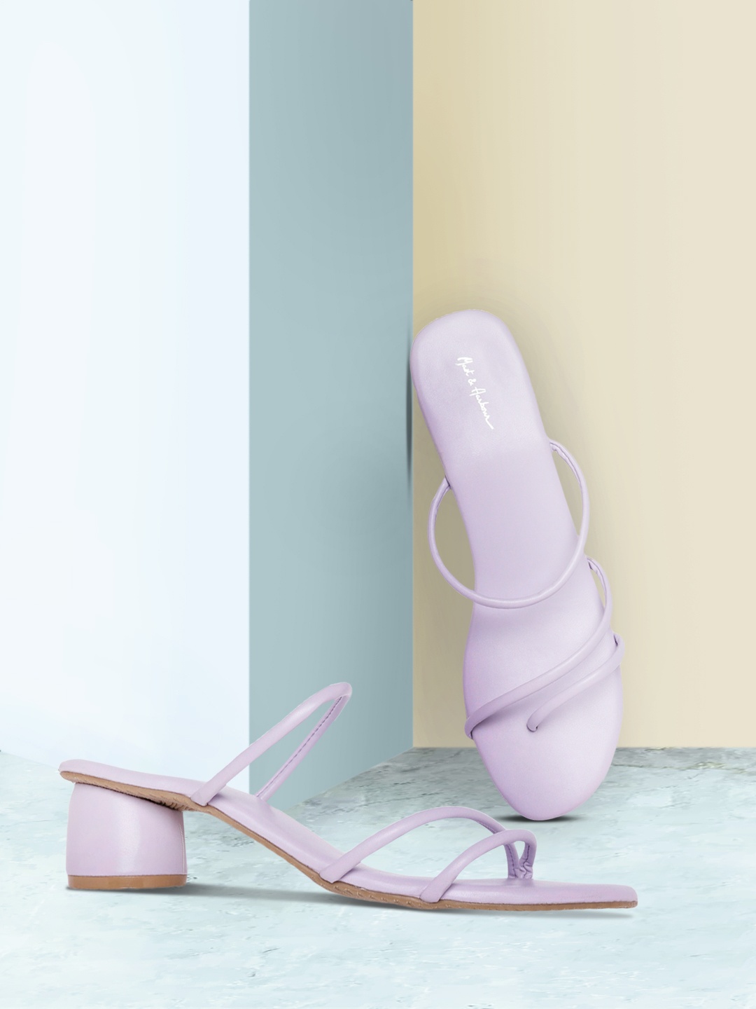 

Mast & Harbour Women Lavender Solid Block Heels