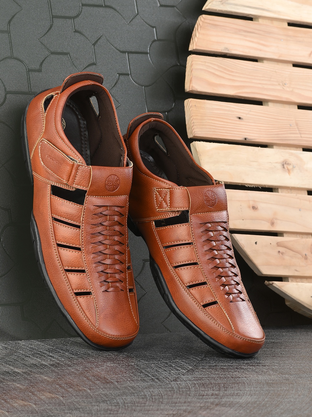 

UNDERROUTE Men Tan PU Shoe-Style Velcro Sandals